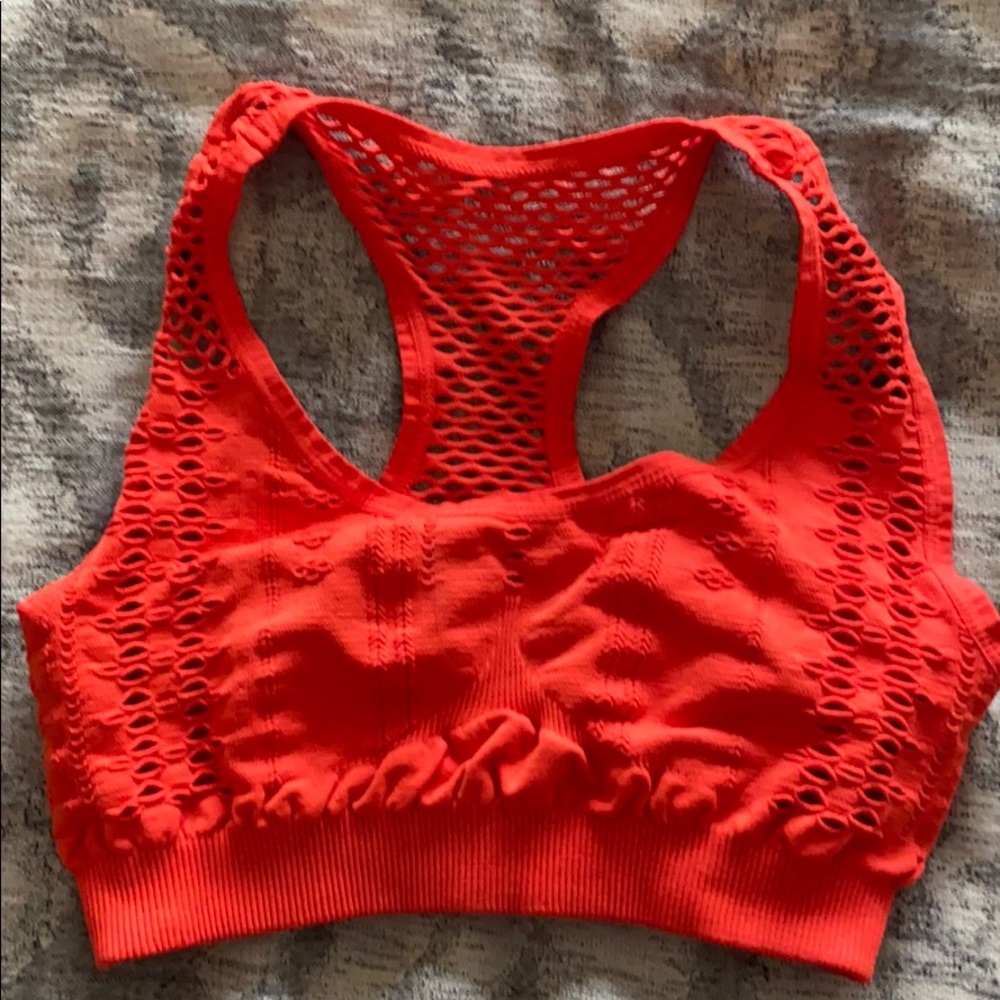 Sports bra